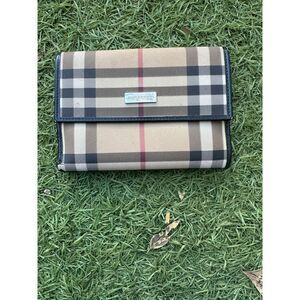 Burberry Leather Bifold Wallet Nova Check